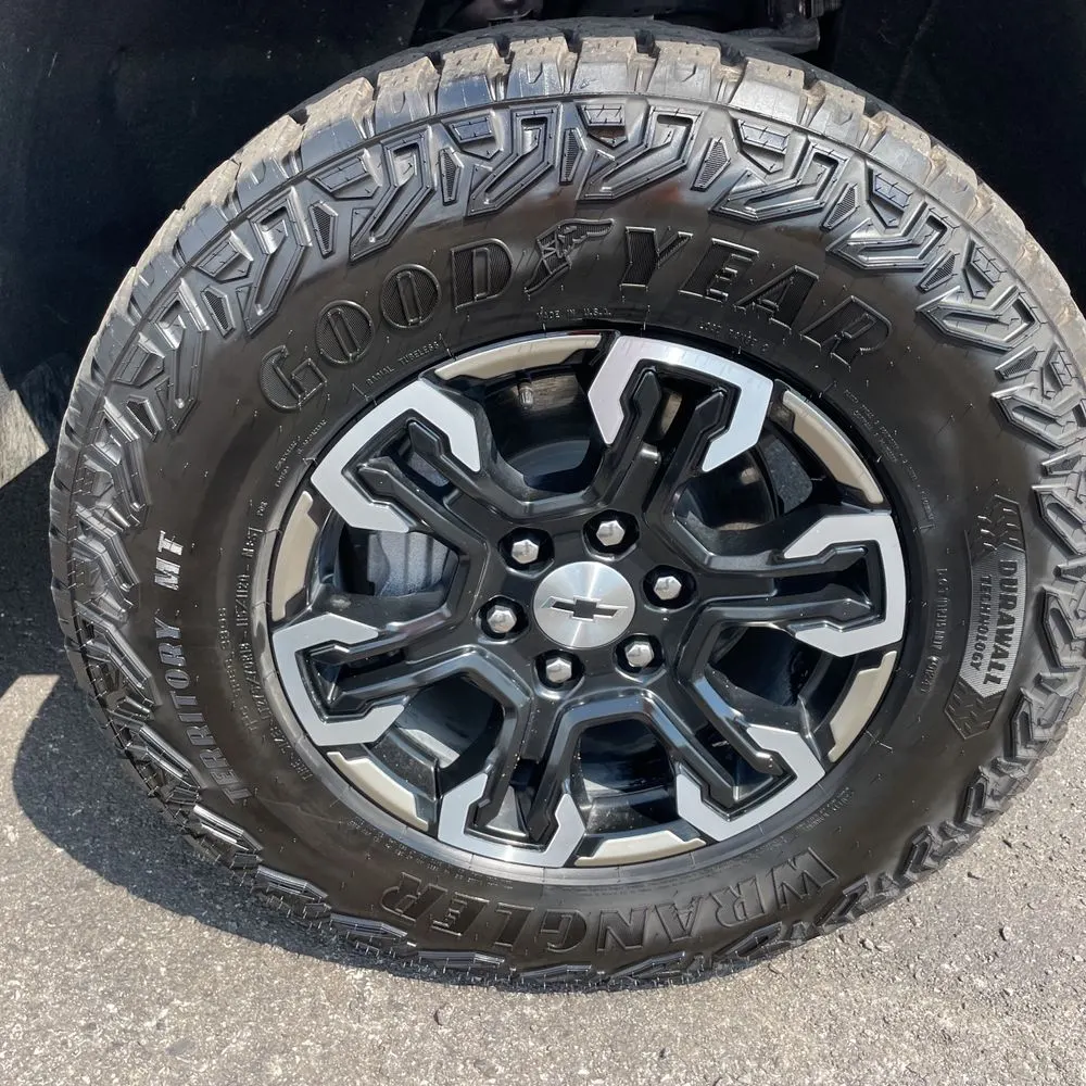 2024 Chevrolet Silverado 1500 ZR2