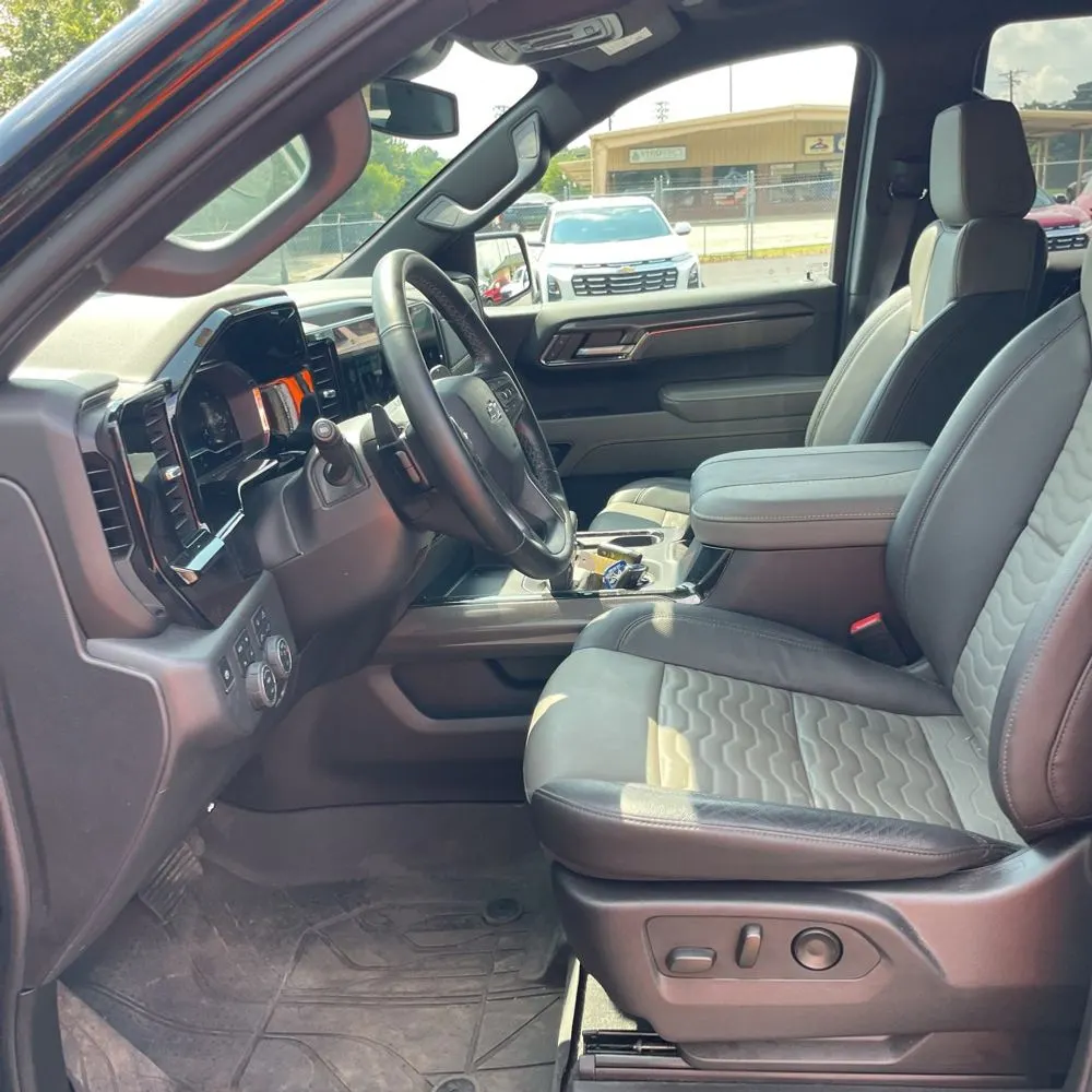 2024 Chevrolet Silverado 1500 ZR2