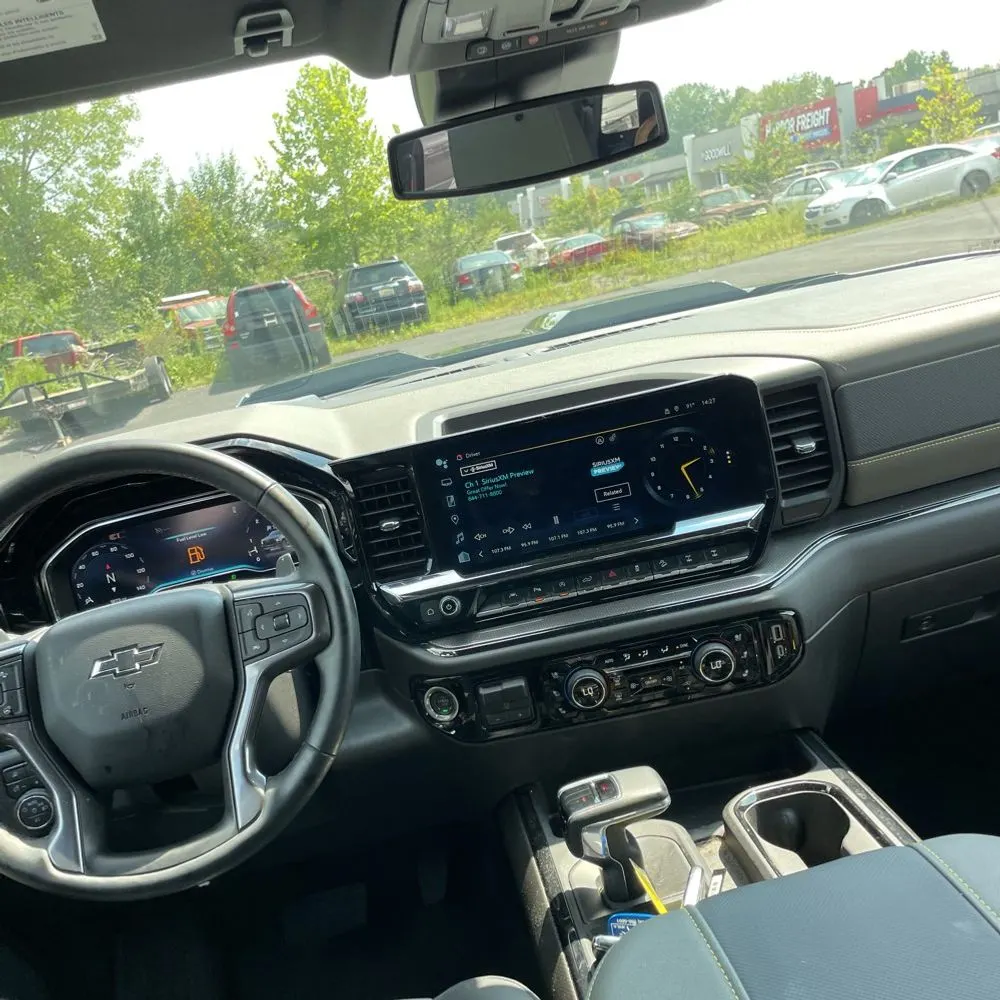 2024 Chevrolet Silverado 1500 ZR2