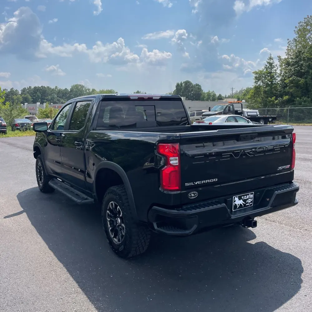 2024 Chevrolet Silverado 1500 ZR2