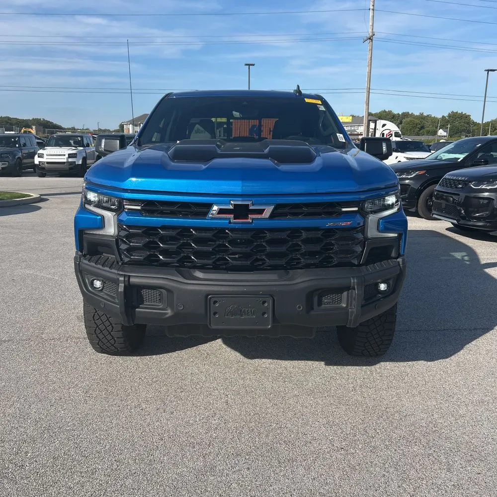 2024 Chevrolet Silverado 1500 ZR2