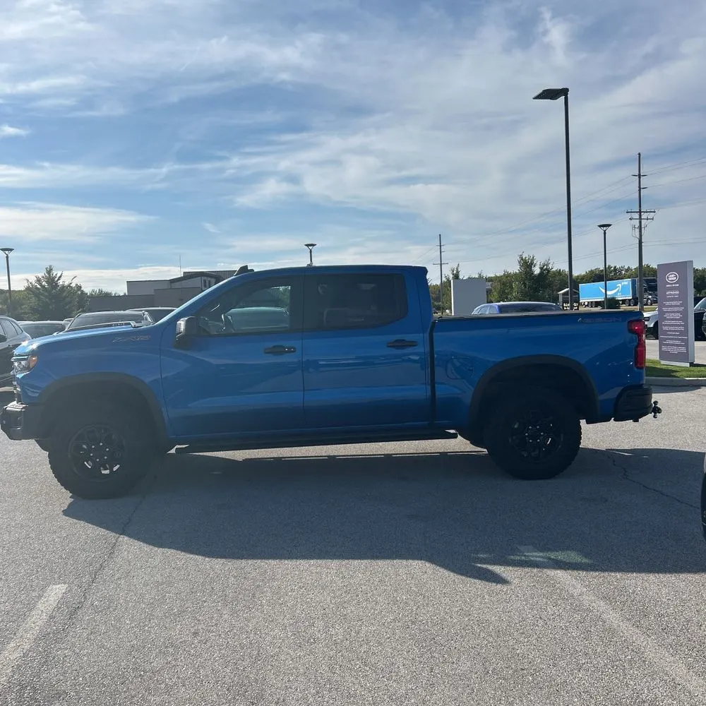 2024 Chevrolet Silverado 1500 ZR2