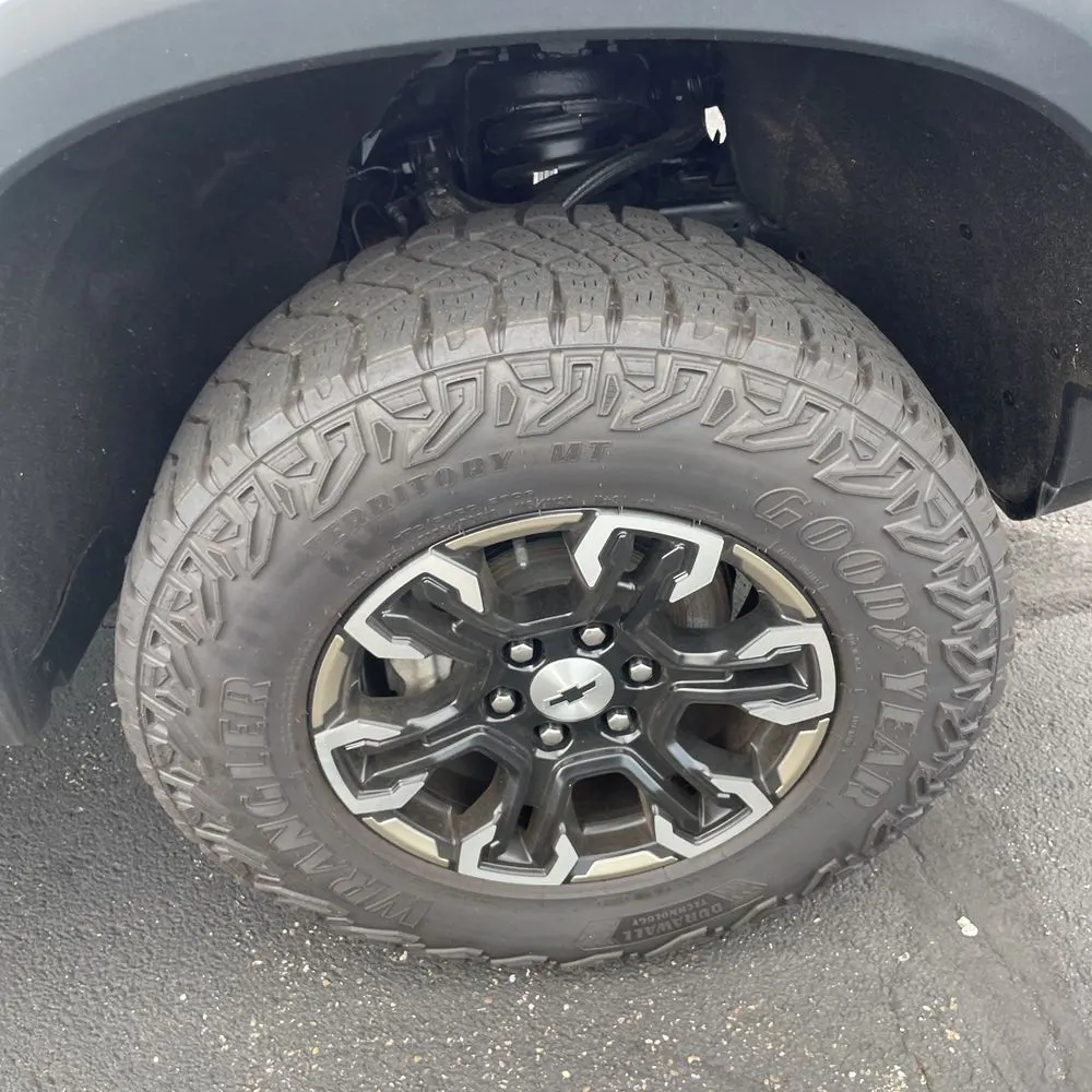 2023 Chevrolet Silverado 1500 ZR2