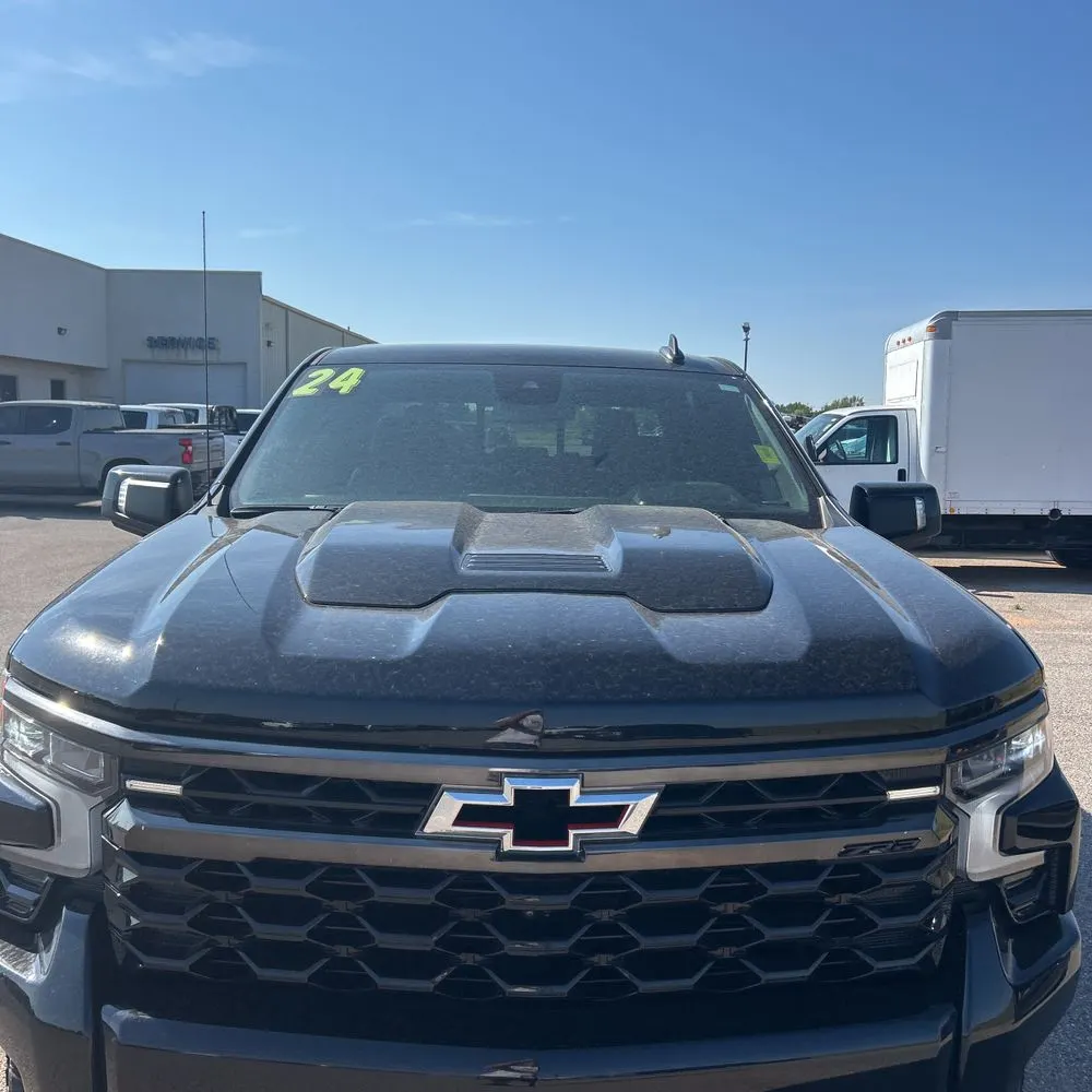 2024 Chevrolet Silverado 1500 ZR2