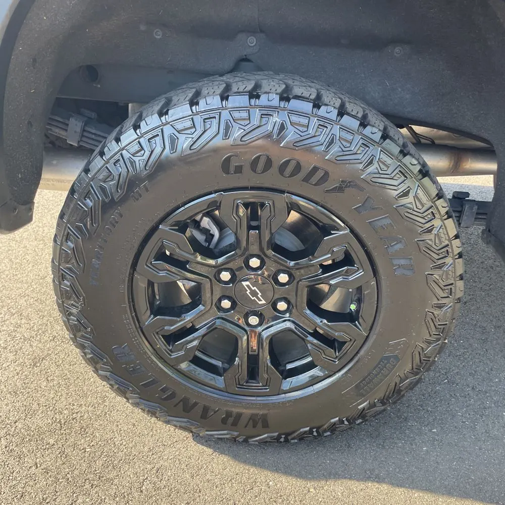 2023 Chevrolet Silverado 1500 ZR2