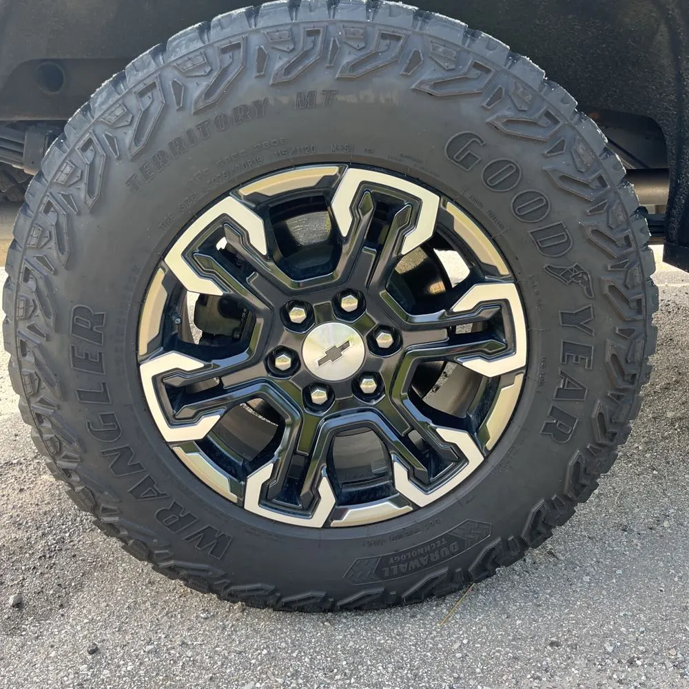 2023 Chevrolet Silverado 1500 ZR2