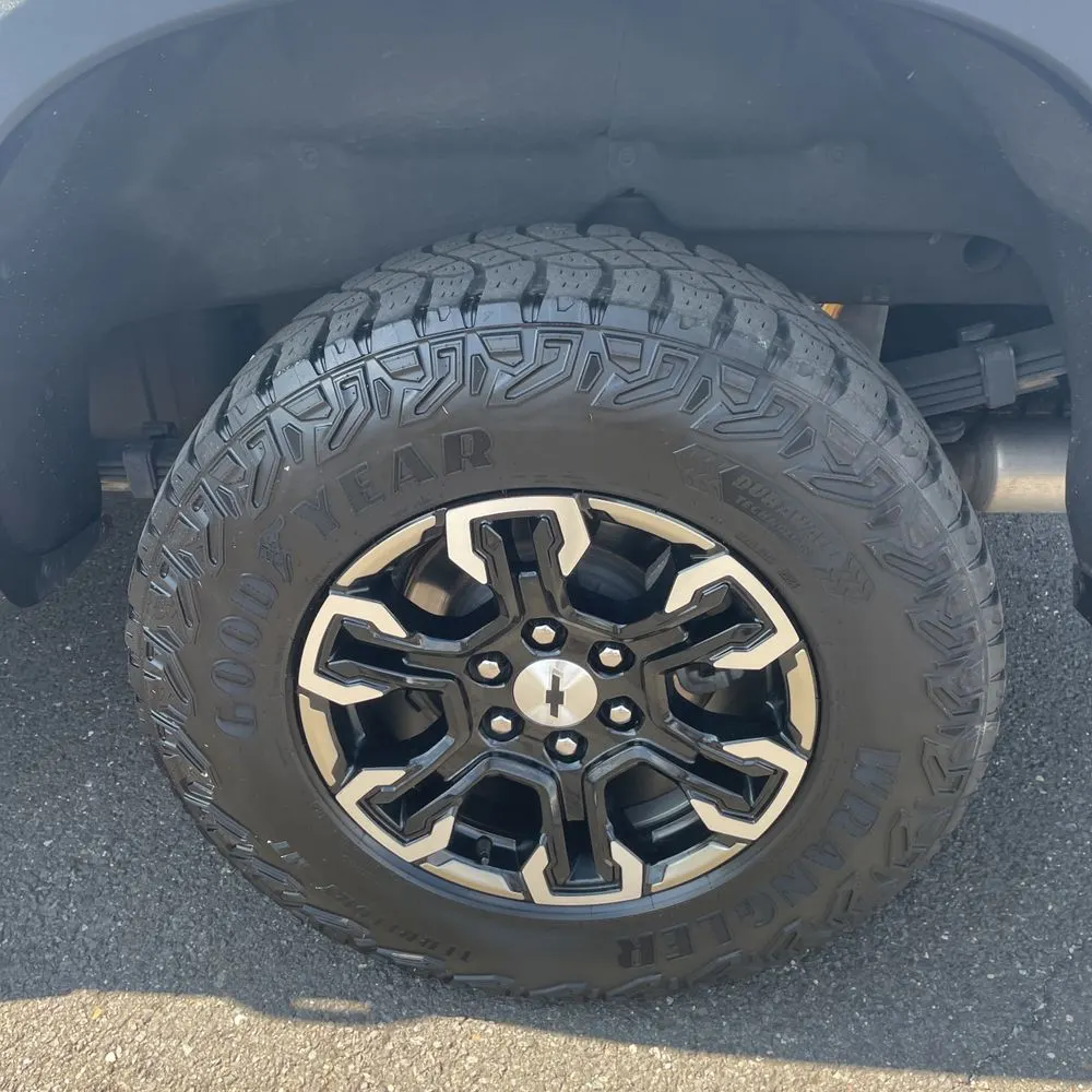 2023 Chevrolet Silverado 1500 ZR2