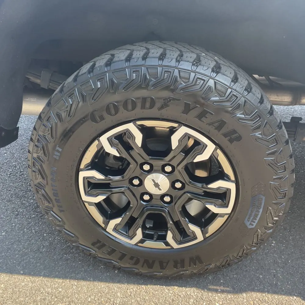 2023 Chevrolet Silverado 1500 ZR2
