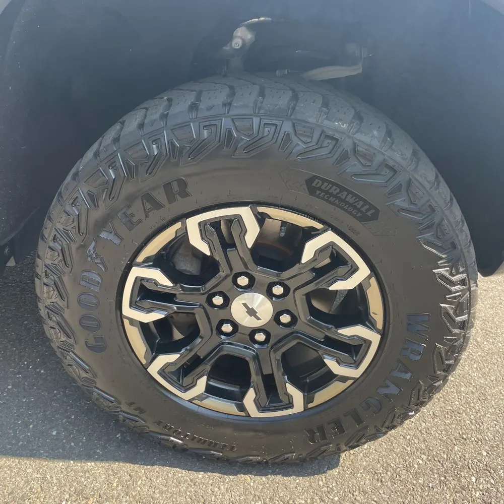 2023 Chevrolet Silverado 1500 ZR2