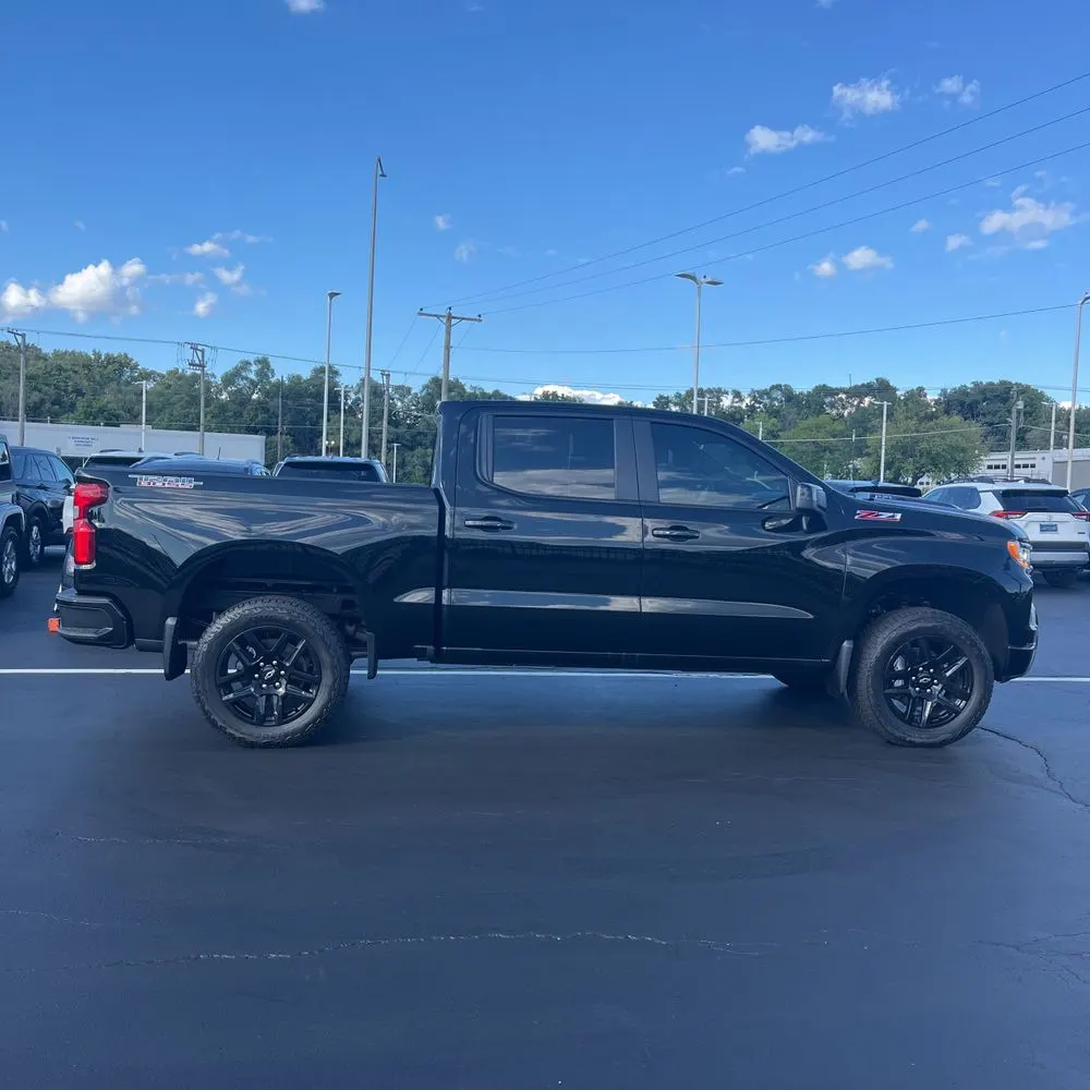 2025 Chevrolet Silverado 1500 LT Trail Boss