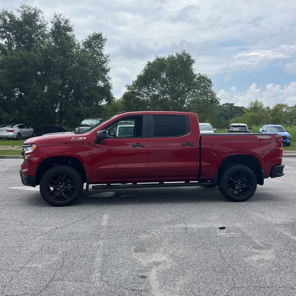 2025 Chevrolet Silverado 1500 LT Trail Boss
