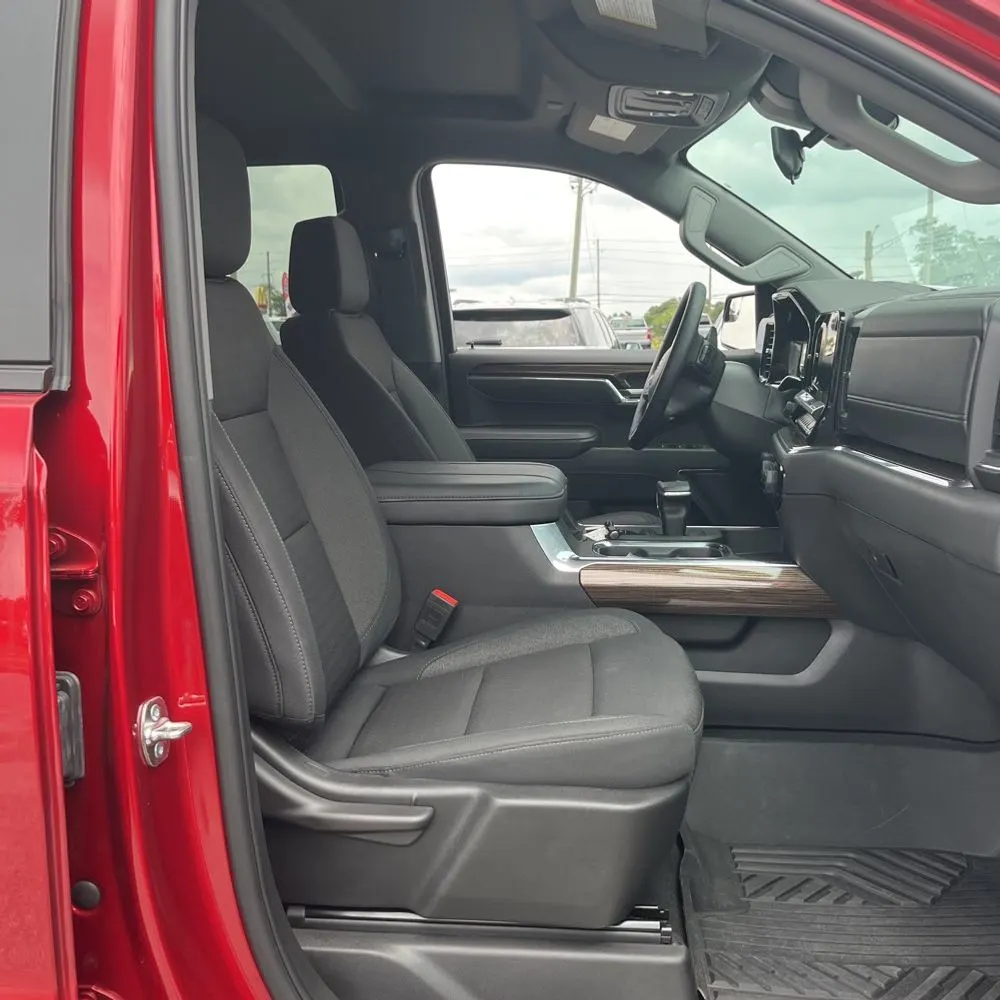2025 Chevrolet Silverado 1500 LT Trail Boss