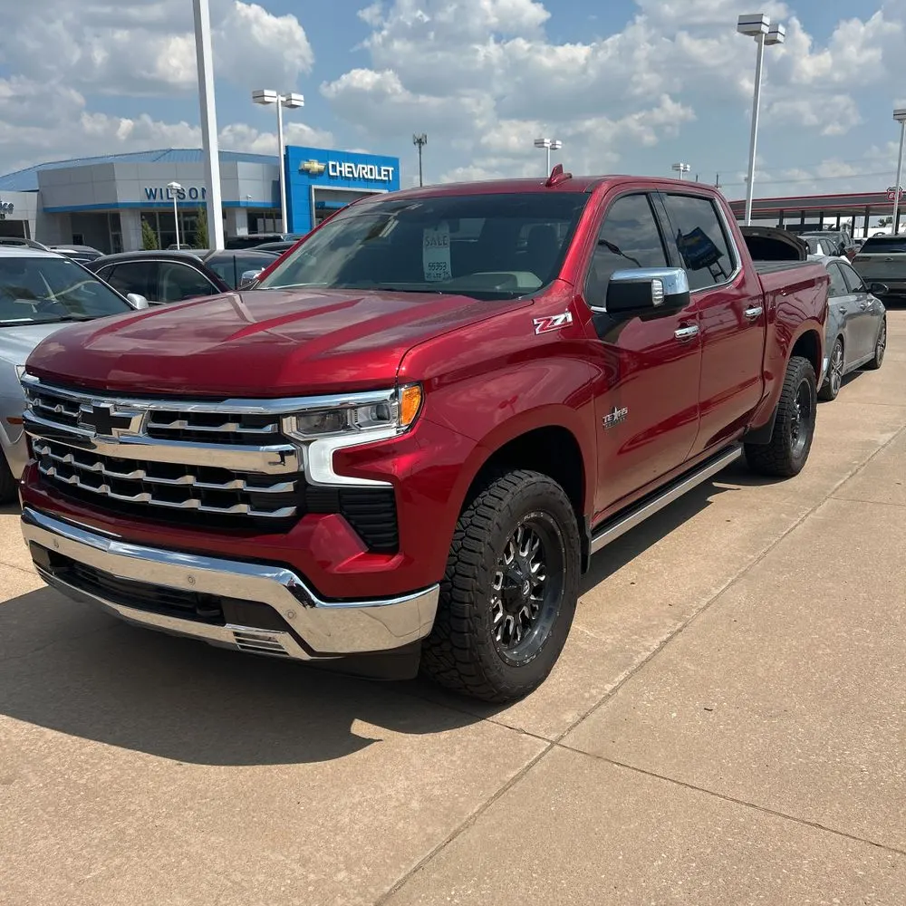 2025 Chevrolet Silverado 1500 LTZ