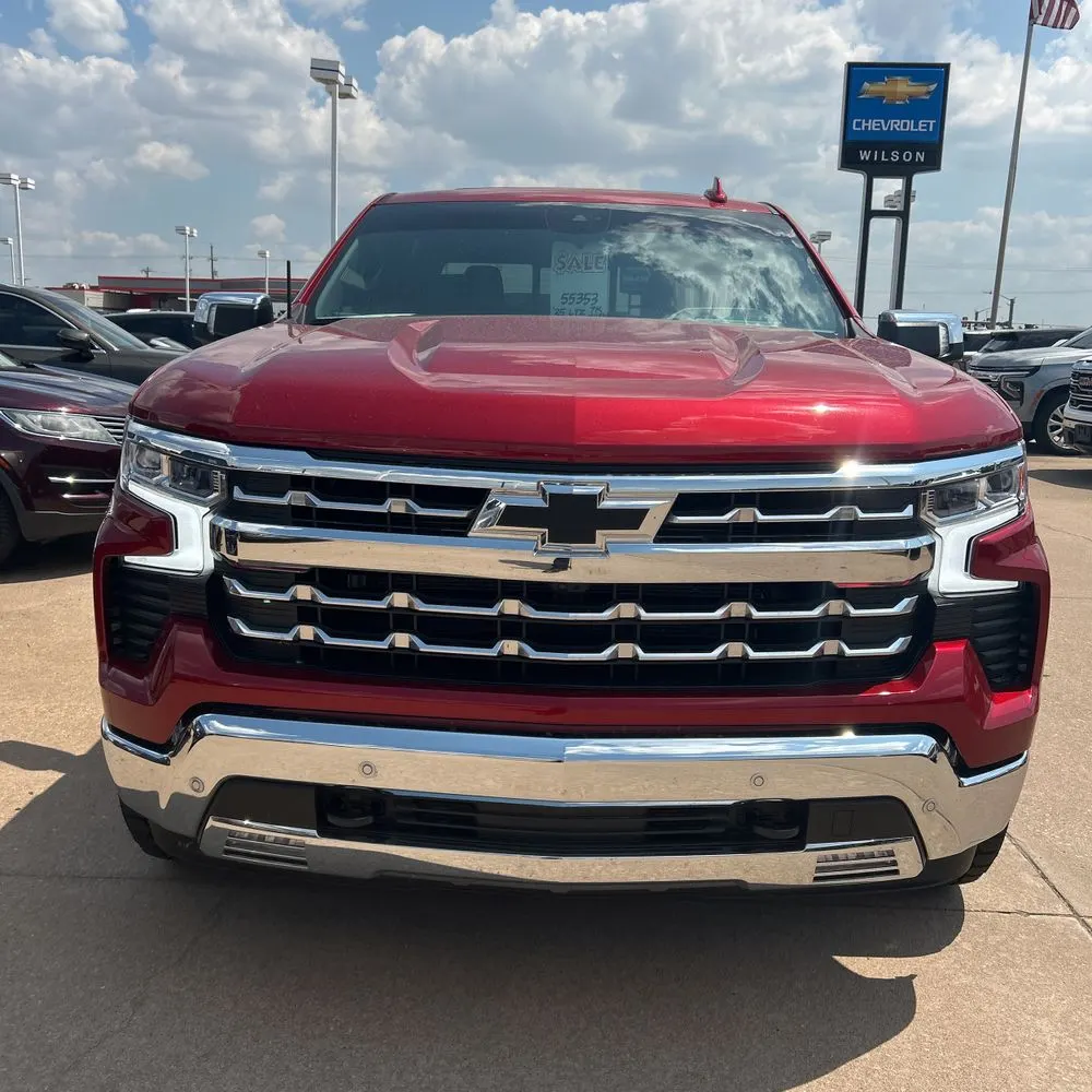 2025 Chevrolet Silverado 1500 LTZ