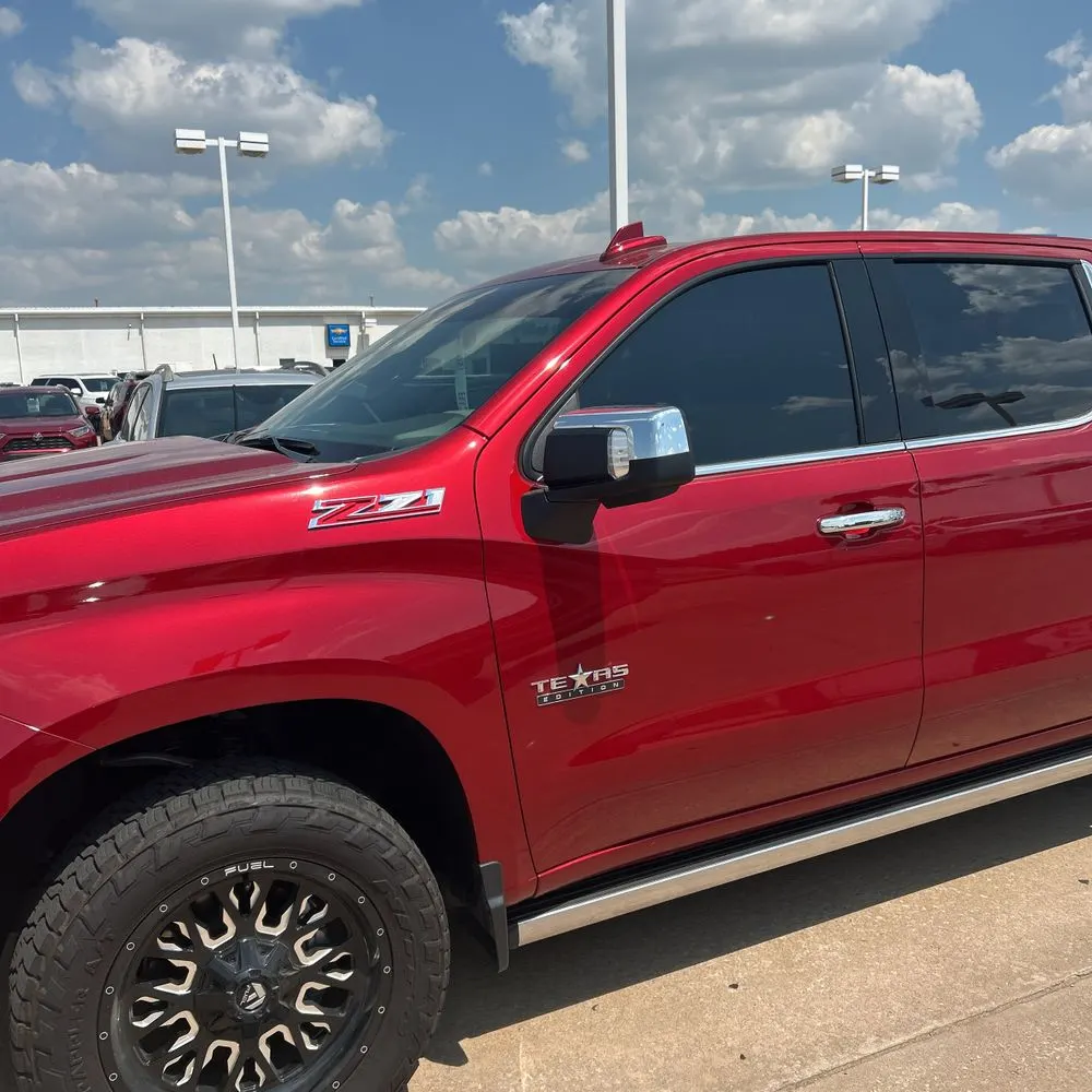 2025 Chevrolet Silverado 1500 LTZ