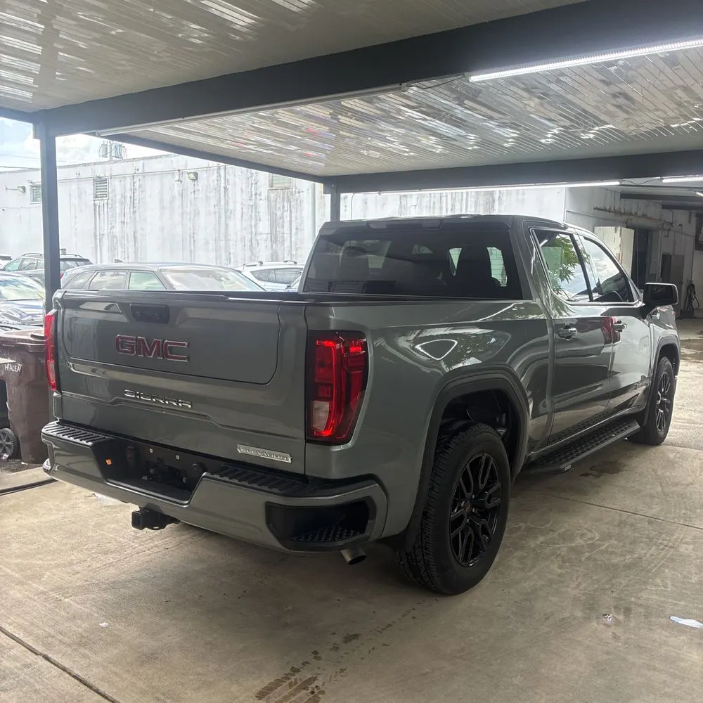 2024 GMC Sierra 1500 Elevation