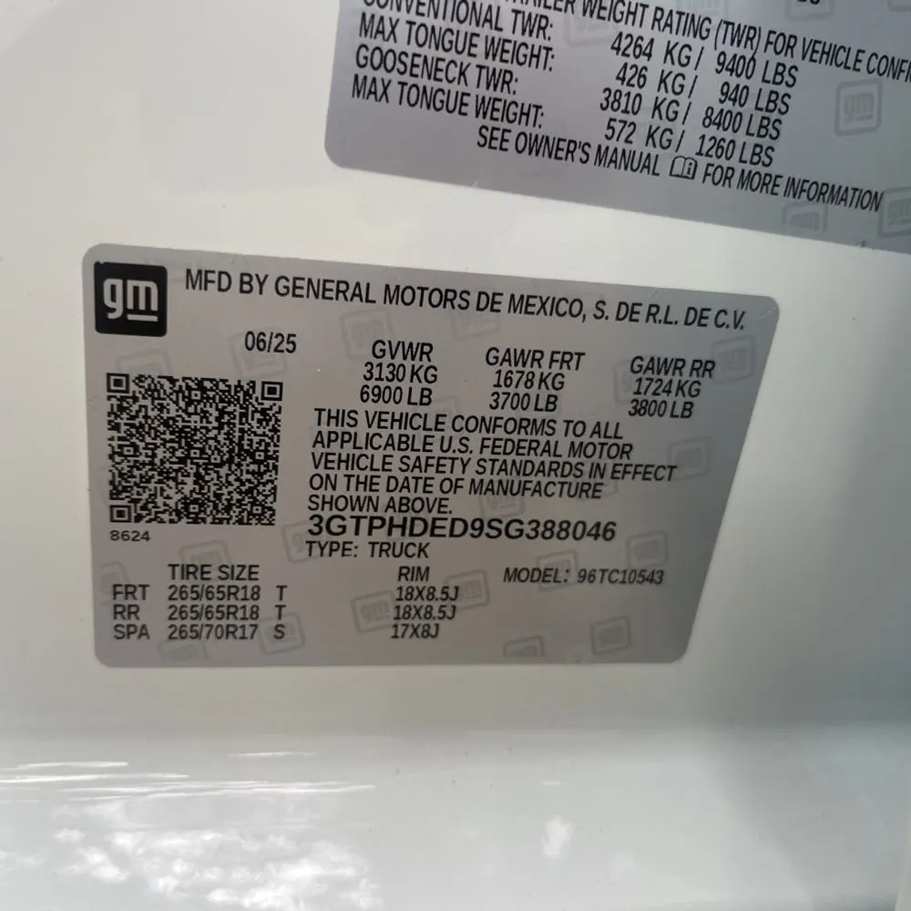 2025 GMC Sierra 1500 SLT