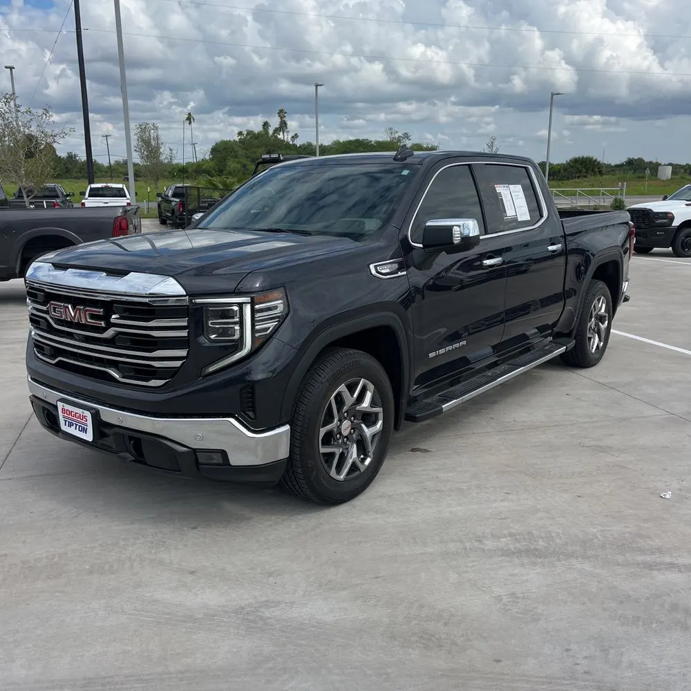 2024 GMC Sierra 1500 SLT