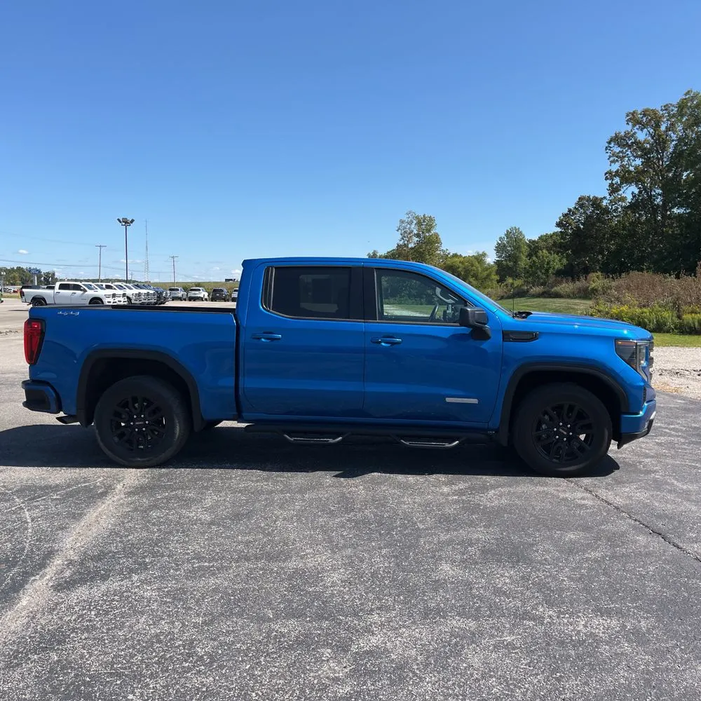 2024 GMC Sierra 1500 Elevation