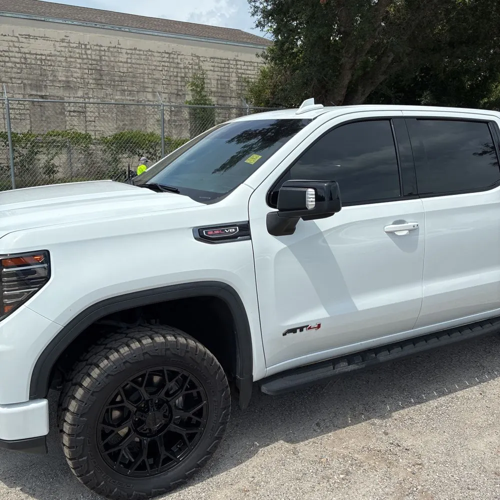 2022 GMC Sierra 1500 AT4