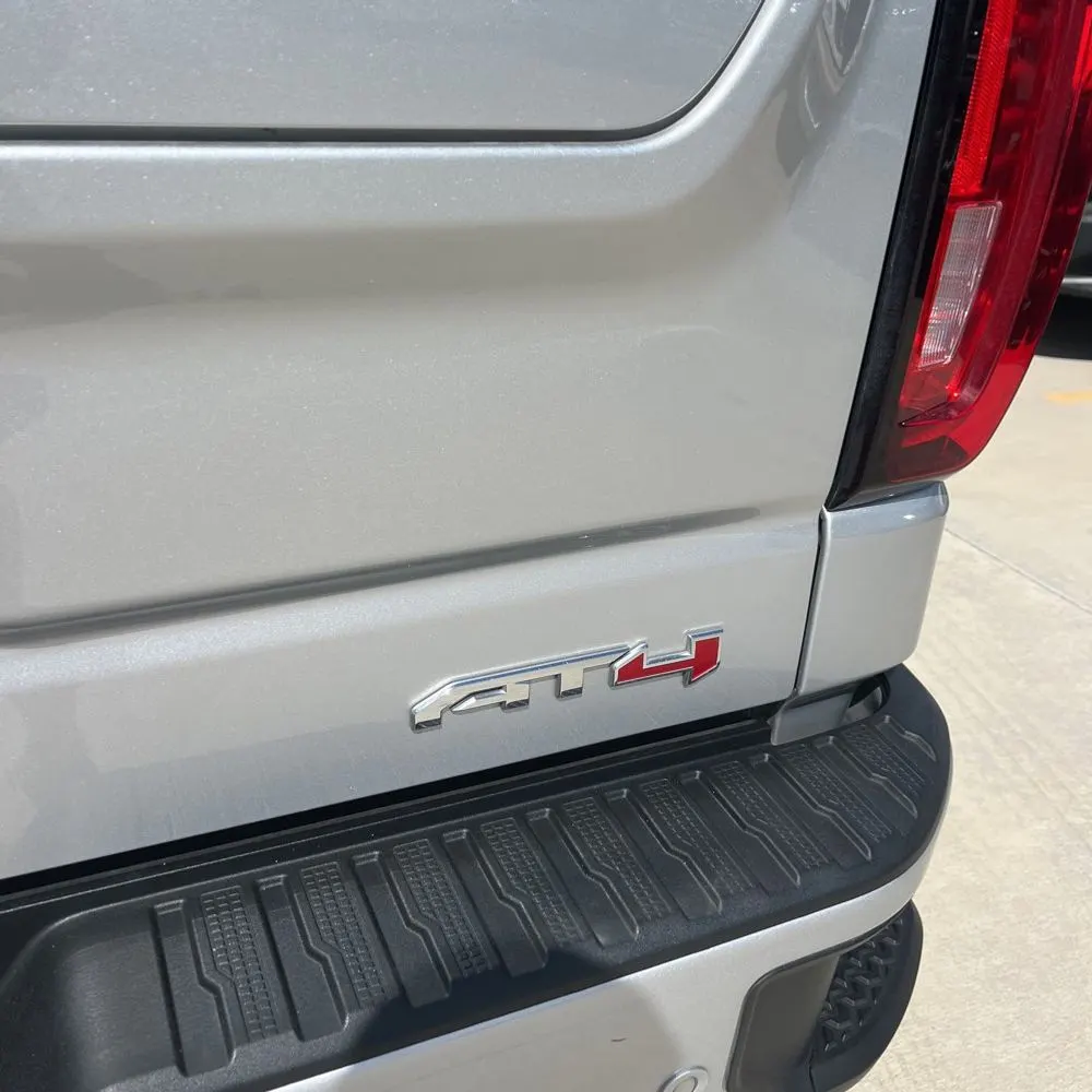 2022 GMC Sierra 1500 AT4