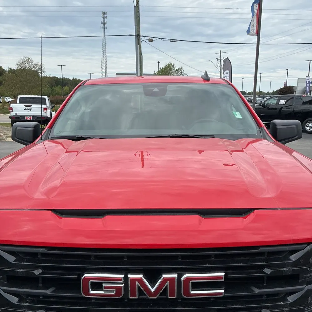 2025 GMC Sierra 1500 Elevation Standard