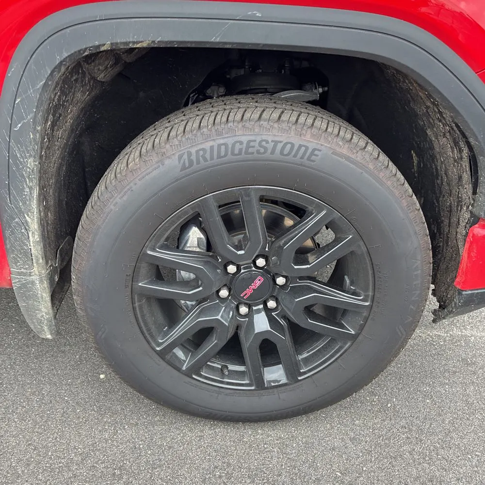2025 GMC Sierra 1500 Elevation Standard