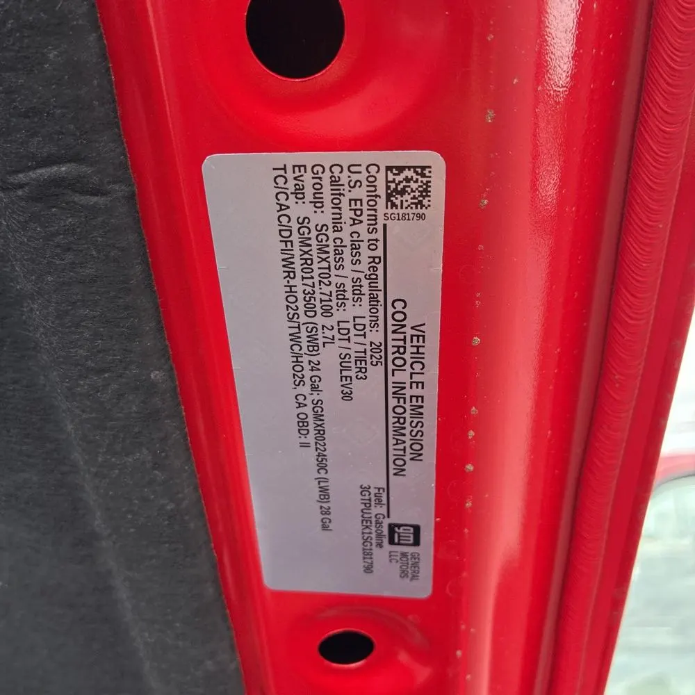 2025 GMC Sierra 1500 Elevation Standard