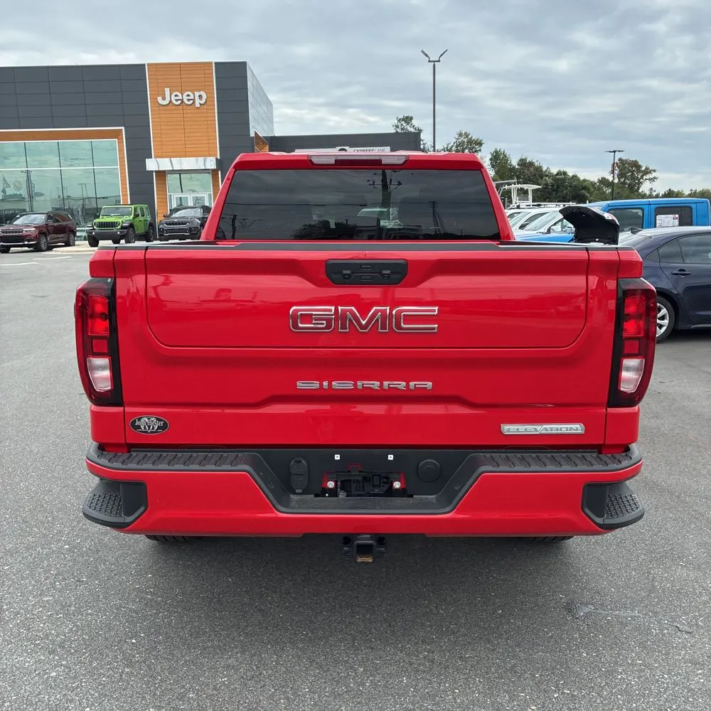 2025 GMC Sierra 1500 Elevation Standard