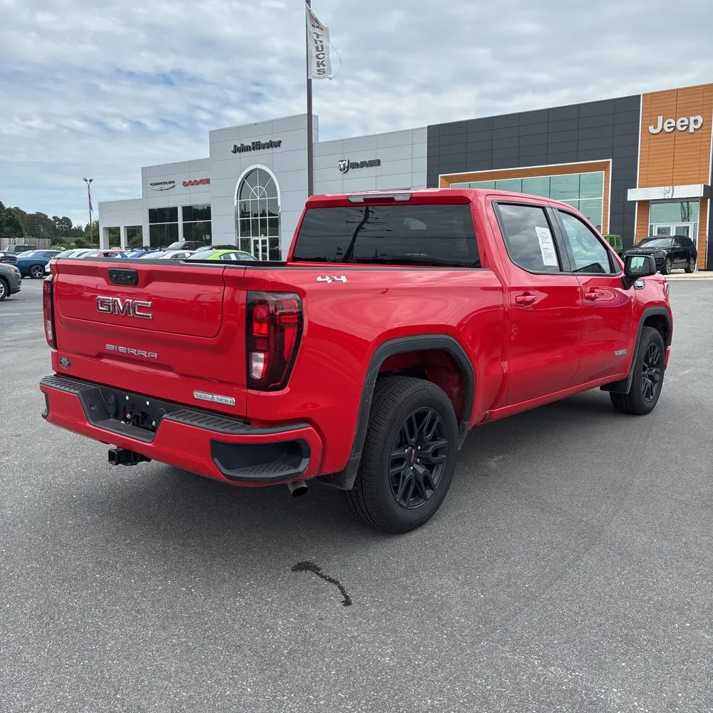 2025 GMC Sierra 1500 Elevation Standard