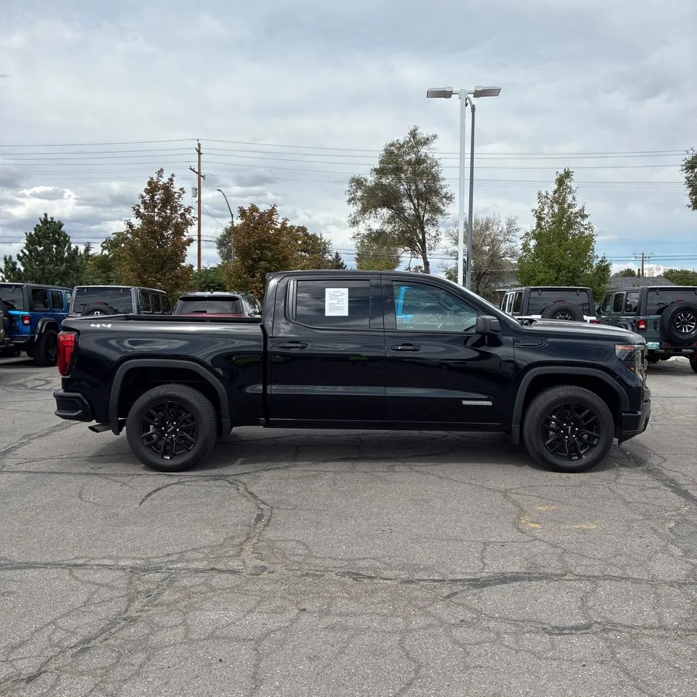 2024 GMC Sierra 1500 Elevation Standard