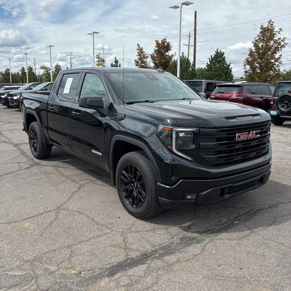2024 GMC Sierra 1500 Elevation Standard