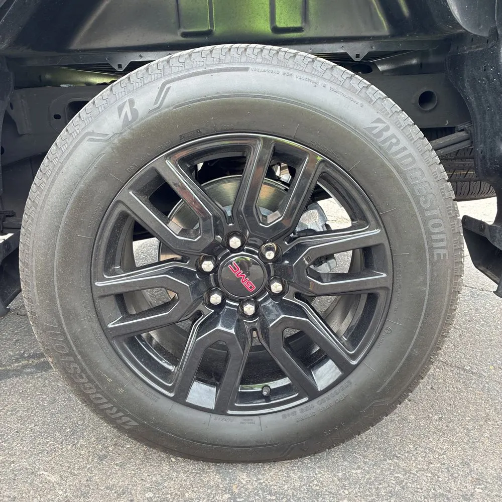2024 GMC Sierra 1500 Elevation Standard