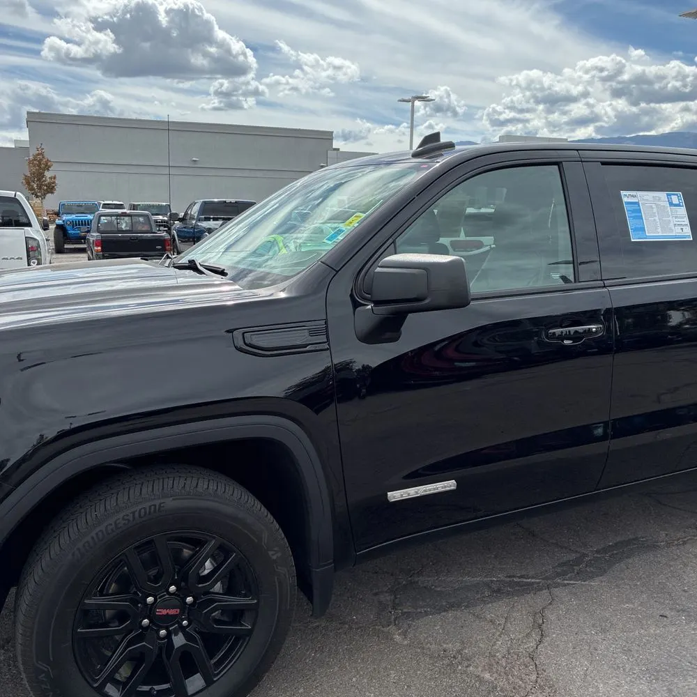2024 GMC Sierra 1500 Elevation Standard