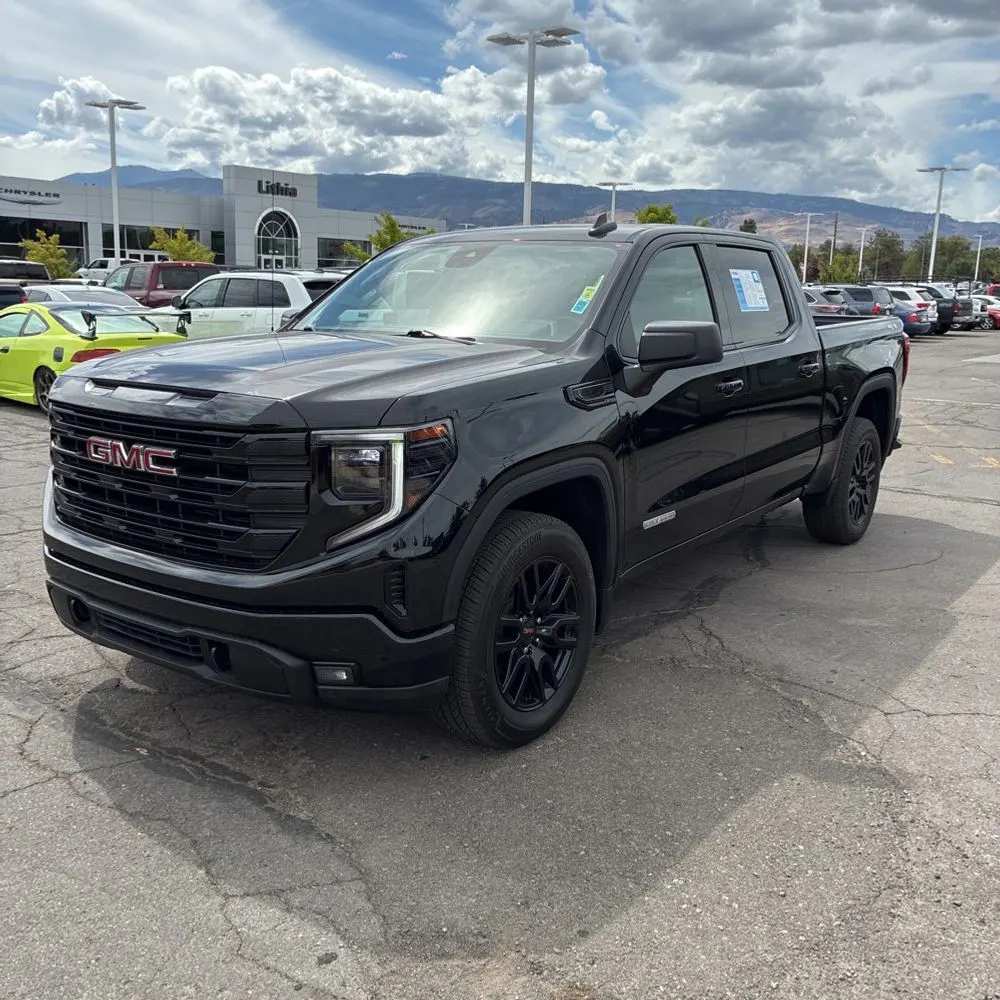 2024 GMC Sierra 1500 Elevation Standard