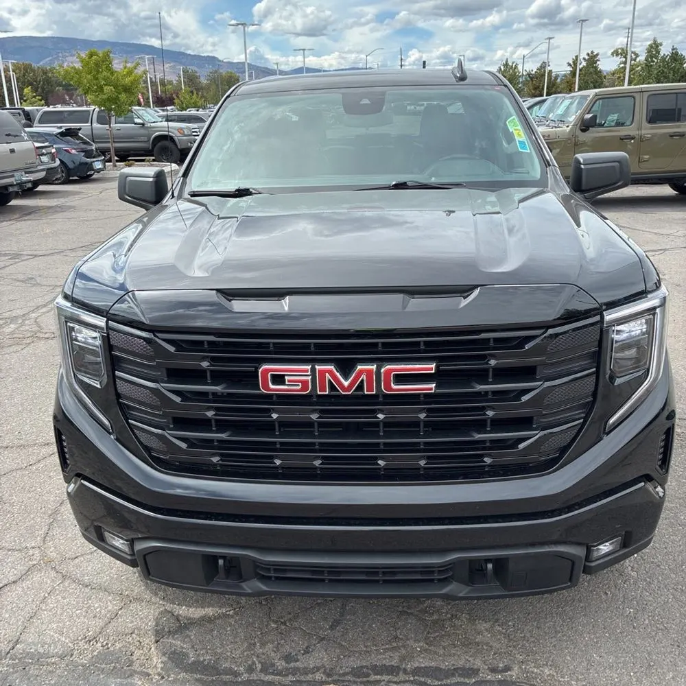 2024 GMC Sierra 1500 Elevation Standard