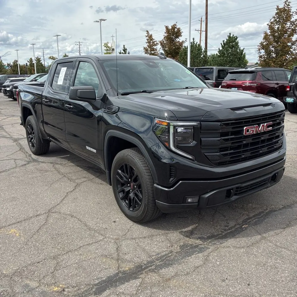 2024 GMC Sierra 1500 Elevation Standard