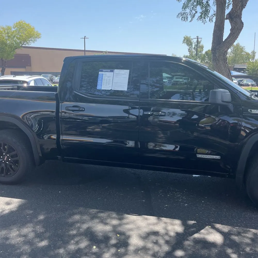 2025 GMC Sierra 1500 Elevation
