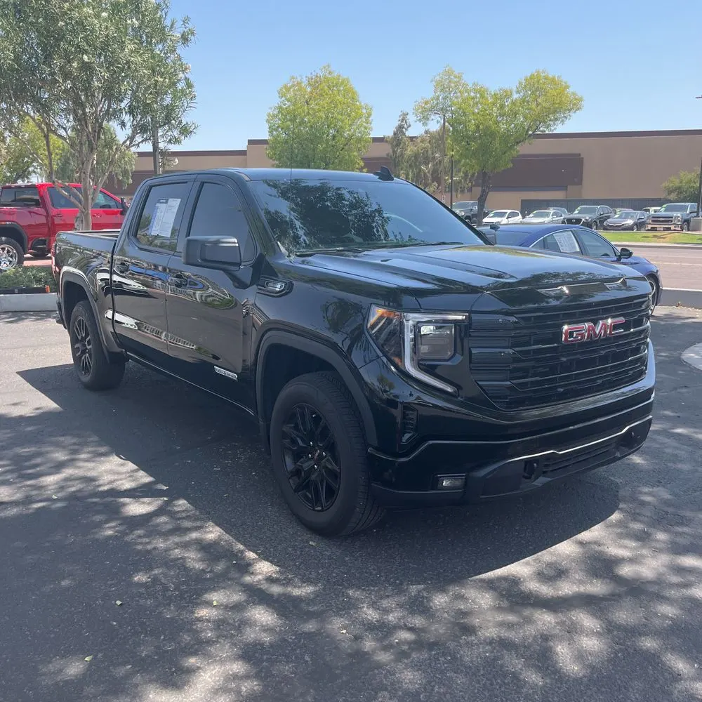 2025 GMC Sierra 1500 Elevation