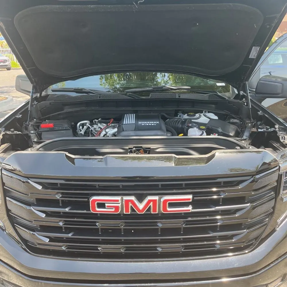 2025 GMC Sierra 1500 Elevation