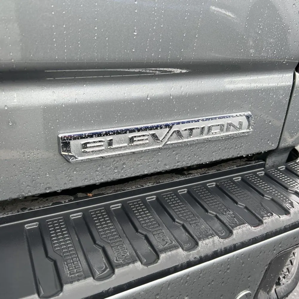 2025 GMC Sierra 1500 Elevation