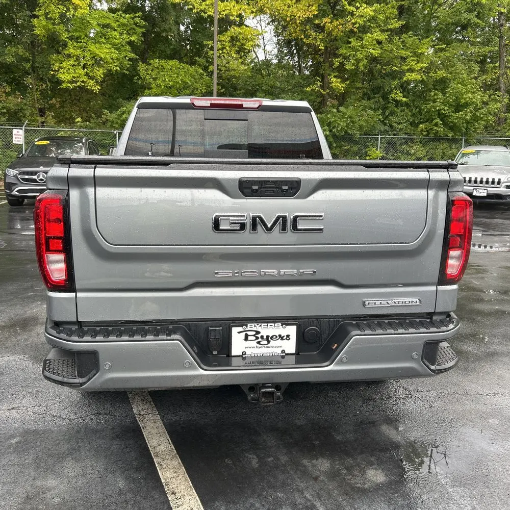2025 GMC Sierra 1500 Elevation