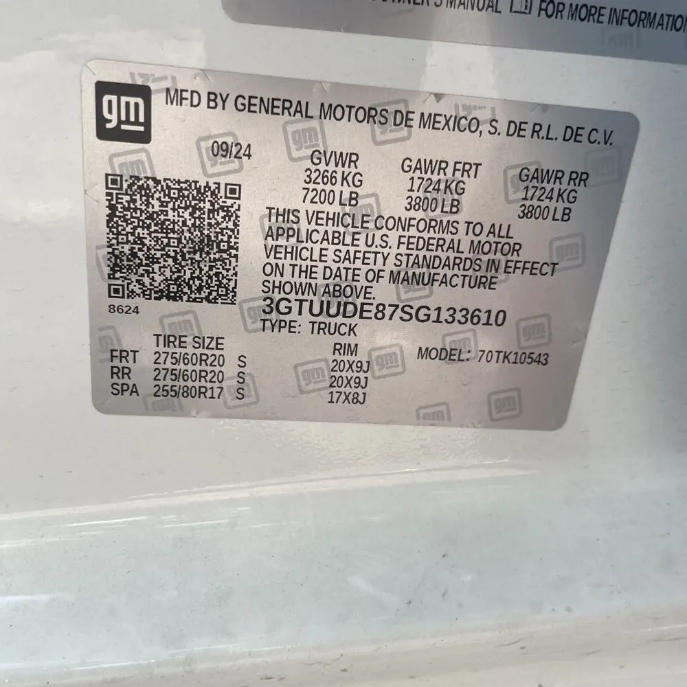 2025 GMC Sierra 1500 SLT