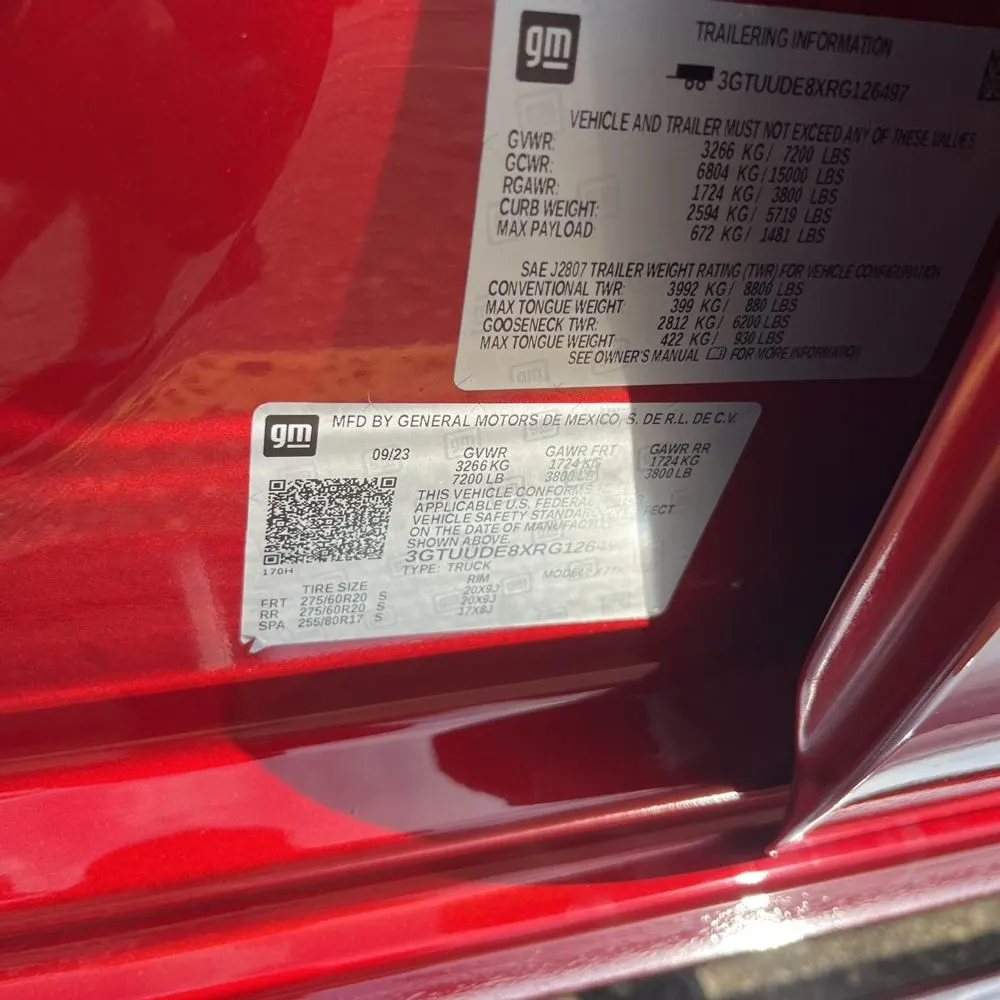 2024 GMC Sierra 1500 SLT