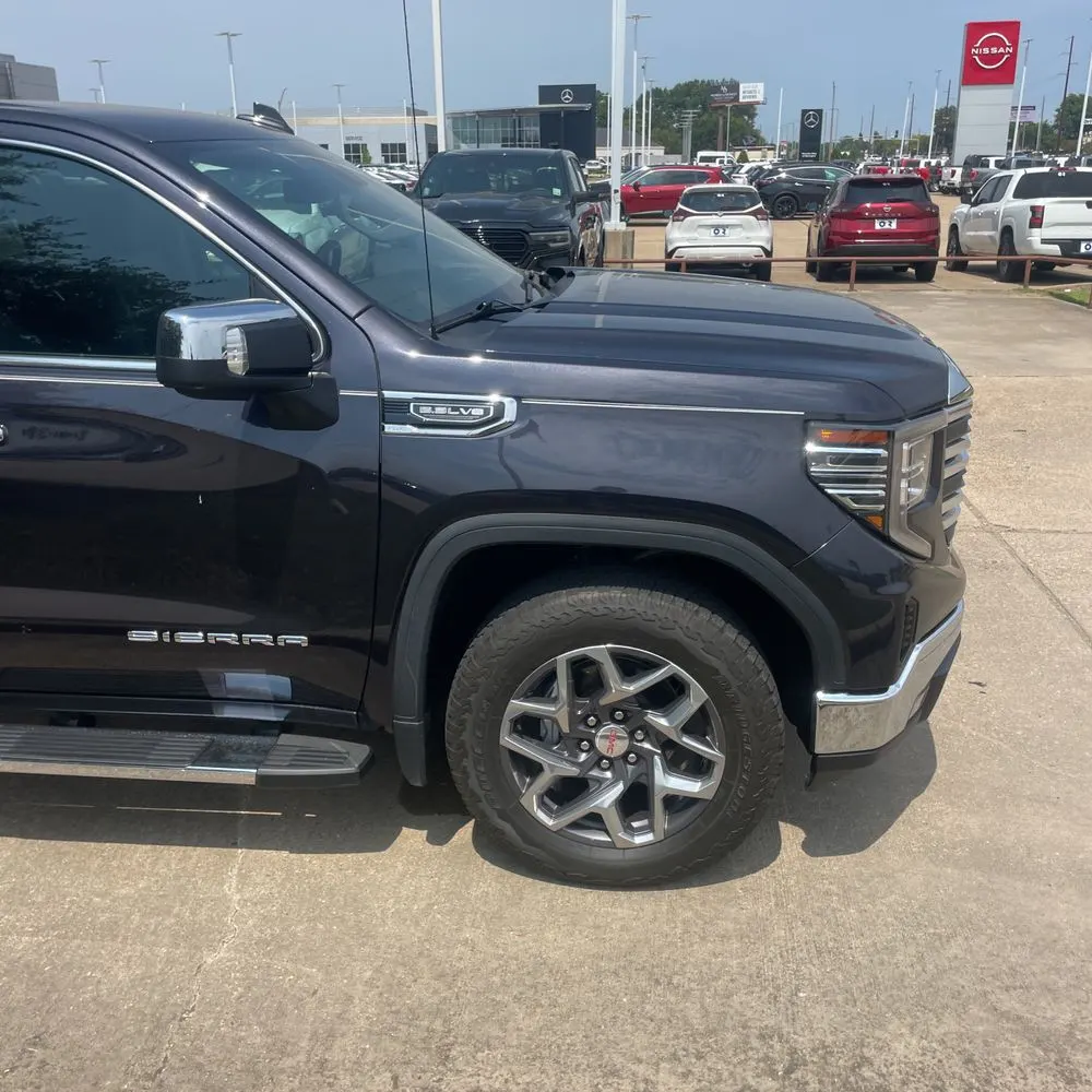 2022 GMC Sierra 1500 SLT