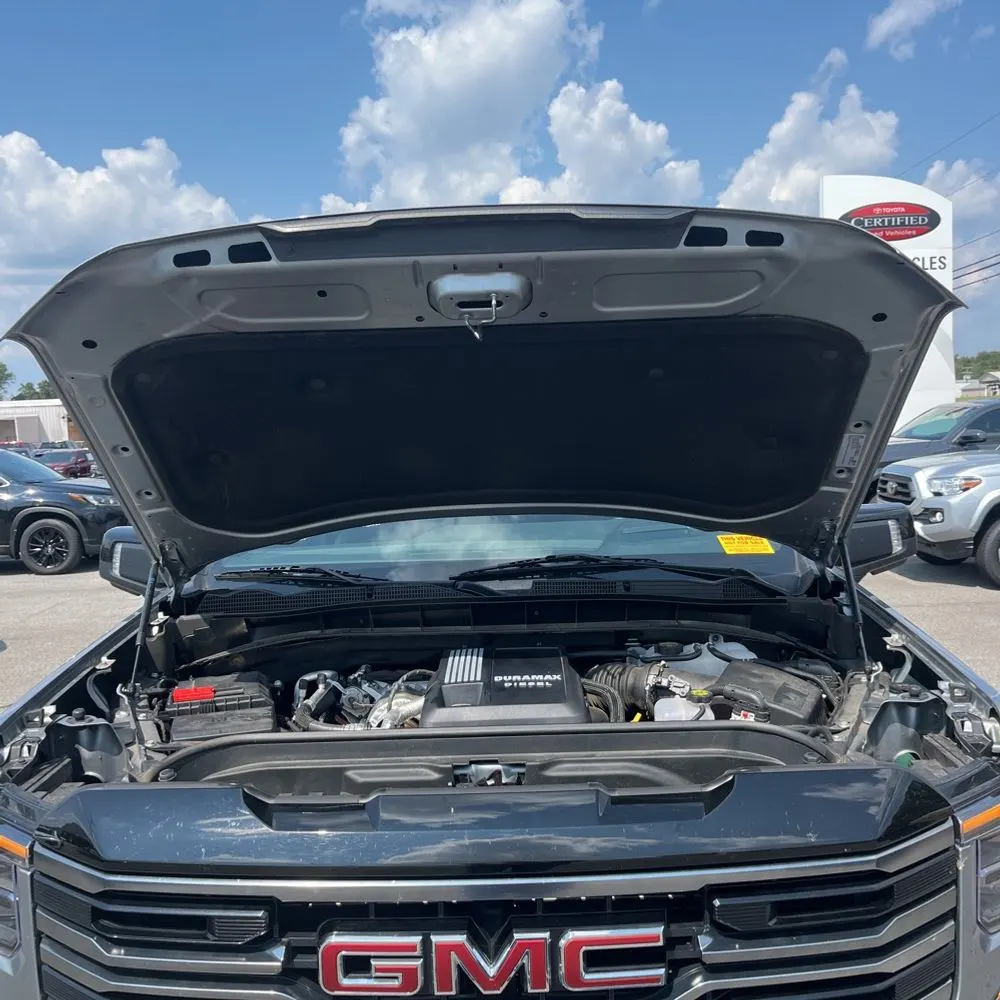 2025 GMC Sierra 1500 AT4