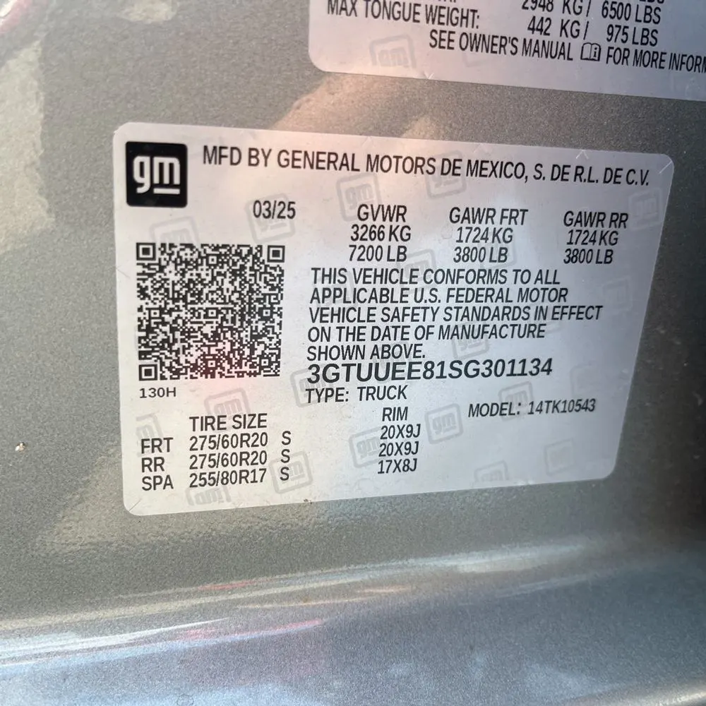 2025 GMC Sierra 1500 AT4