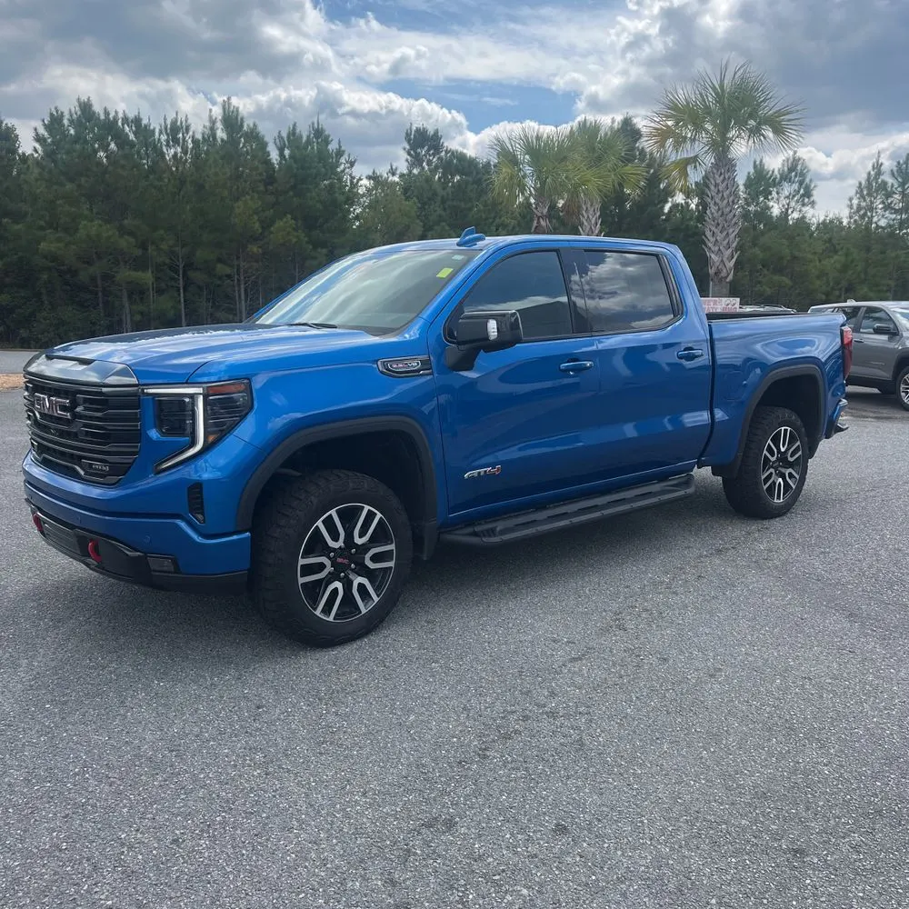 2024 GMC Sierra 1500 AT4