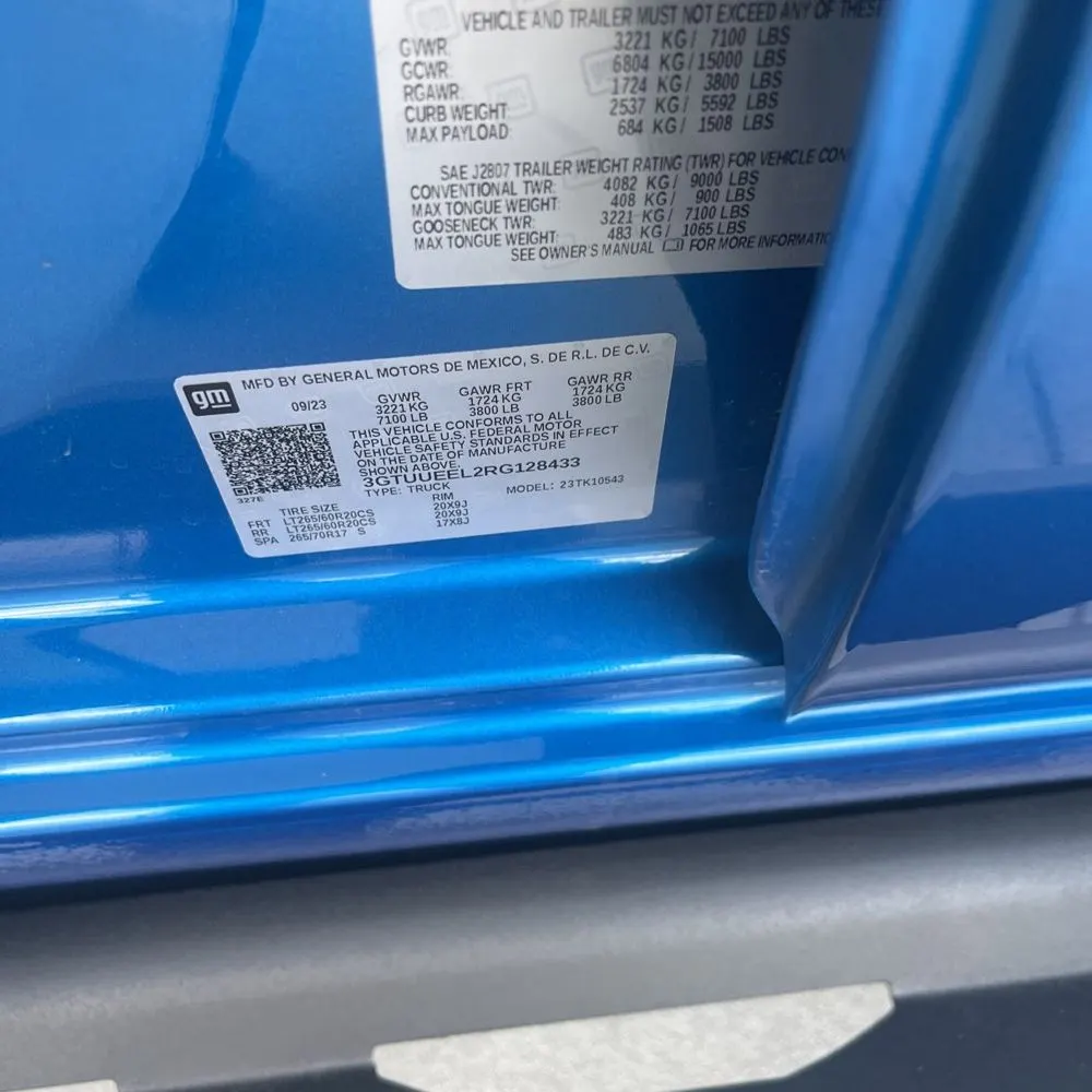 2024 GMC Sierra 1500 AT4