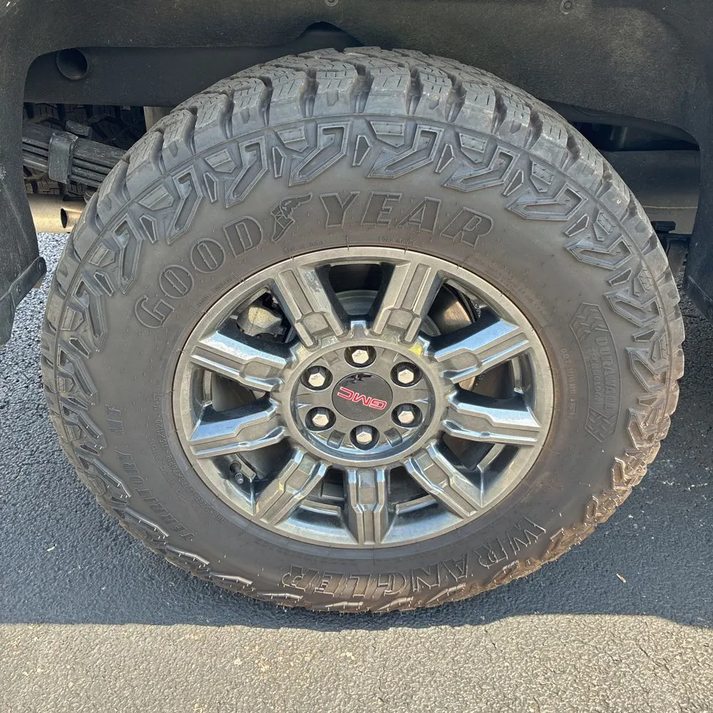 2024 GMC Sierra 1500 AT4X